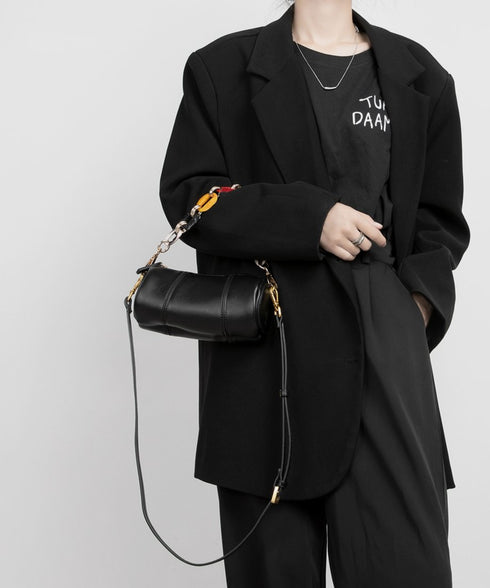 Color Chain Barrel Bag